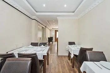 Merot Suites Istanbul 5*,